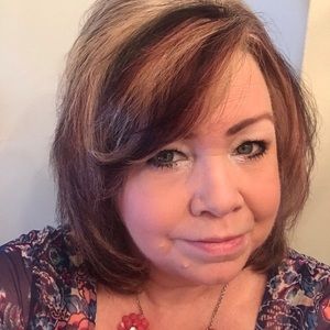Meet your Posher, Michele